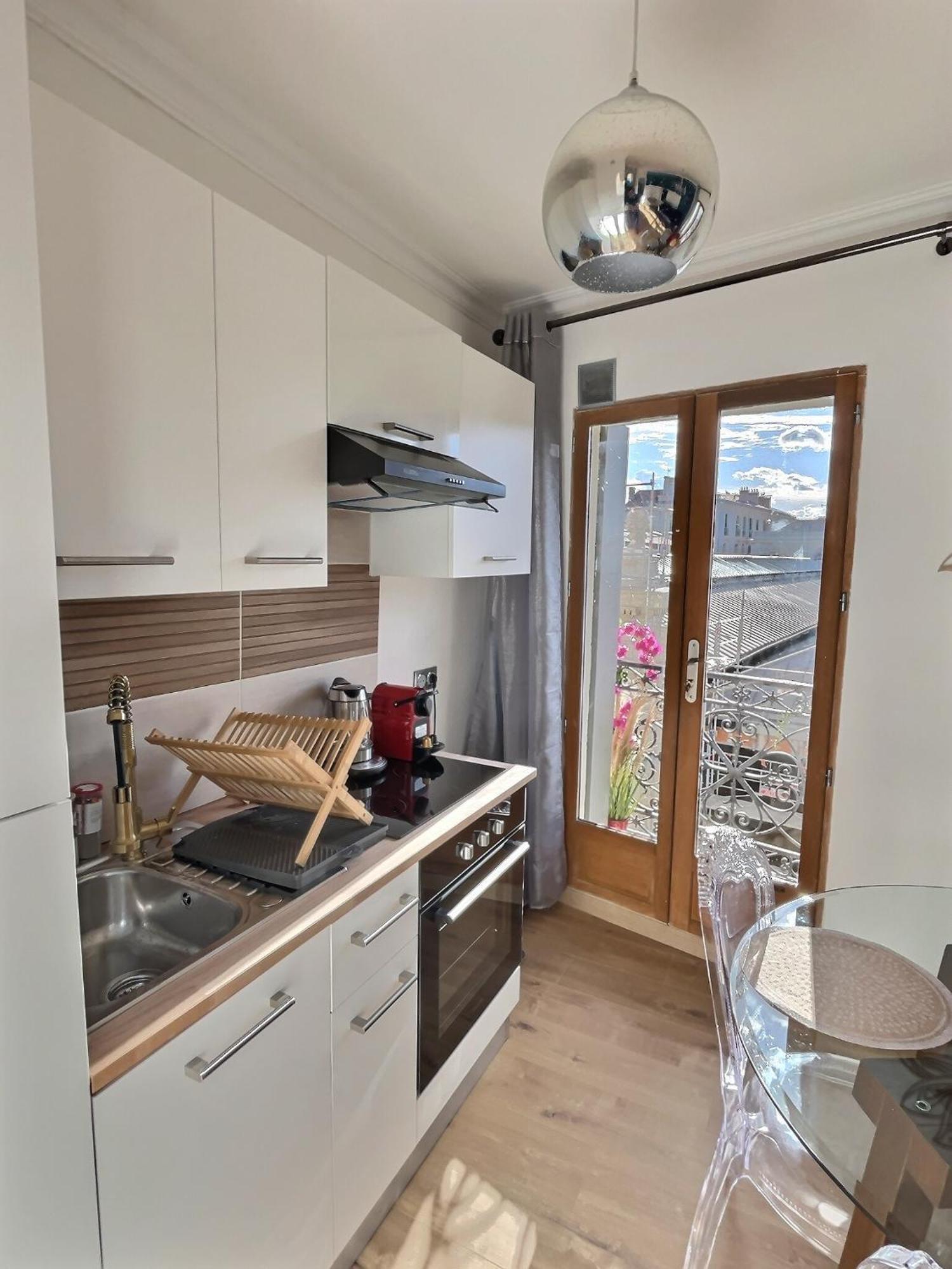 Appartement De Charme Avec Balcon Au Pied Des Commerces Beziers Ngoại thất bức ảnh