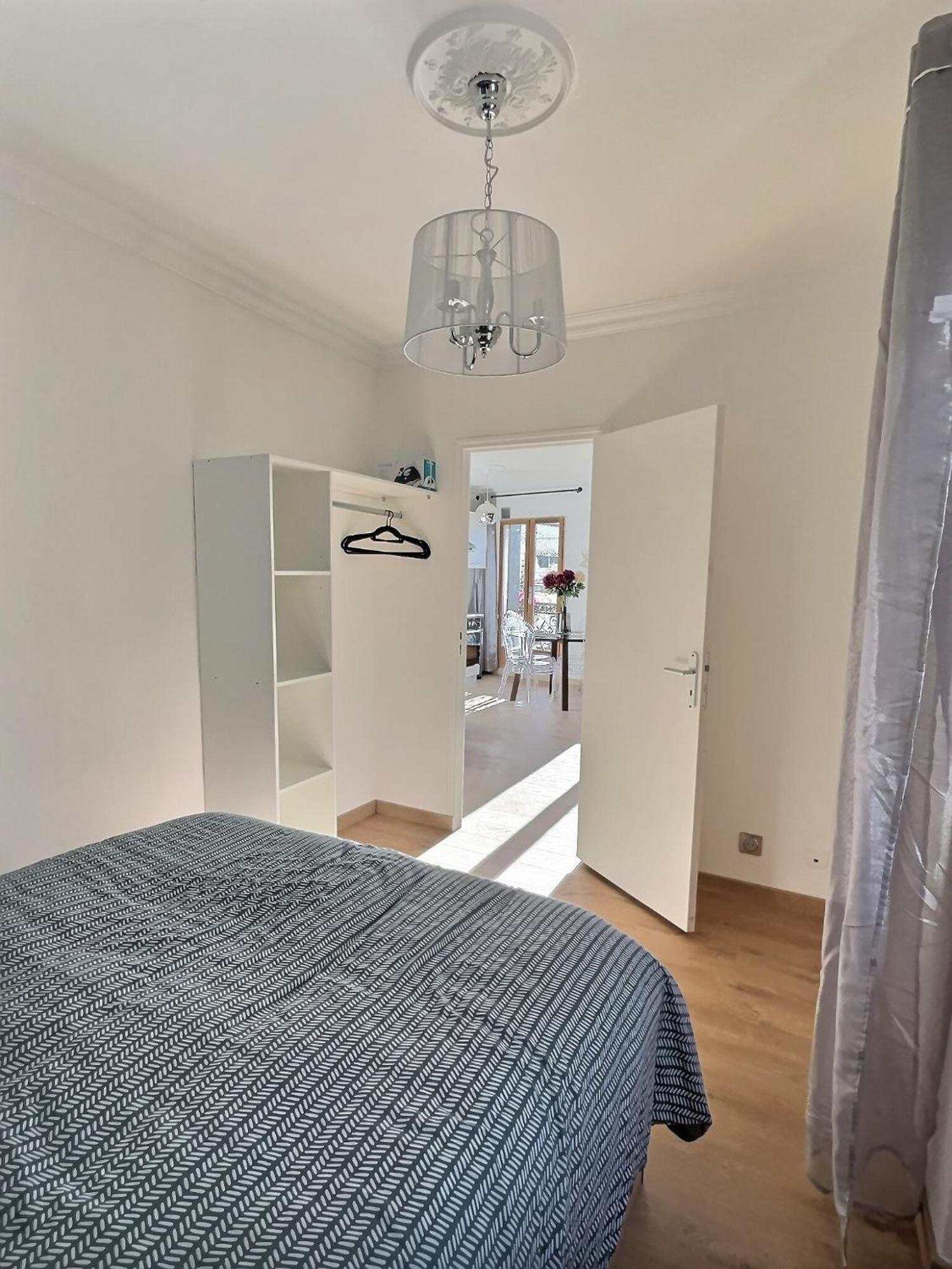 Appartement De Charme Avec Balcon Au Pied Des Commerces Beziers Ngoại thất bức ảnh